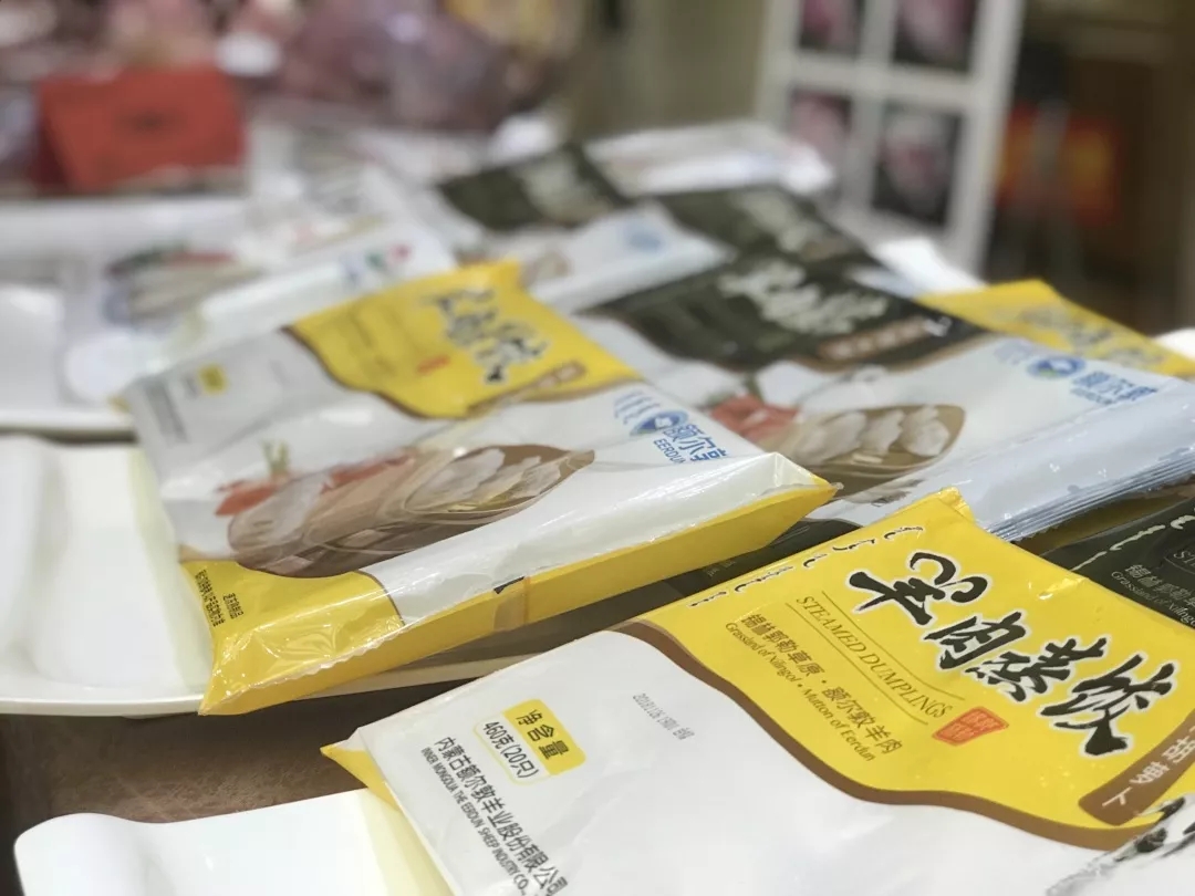 1556413691981038.jpg 640.webp (4).jpg