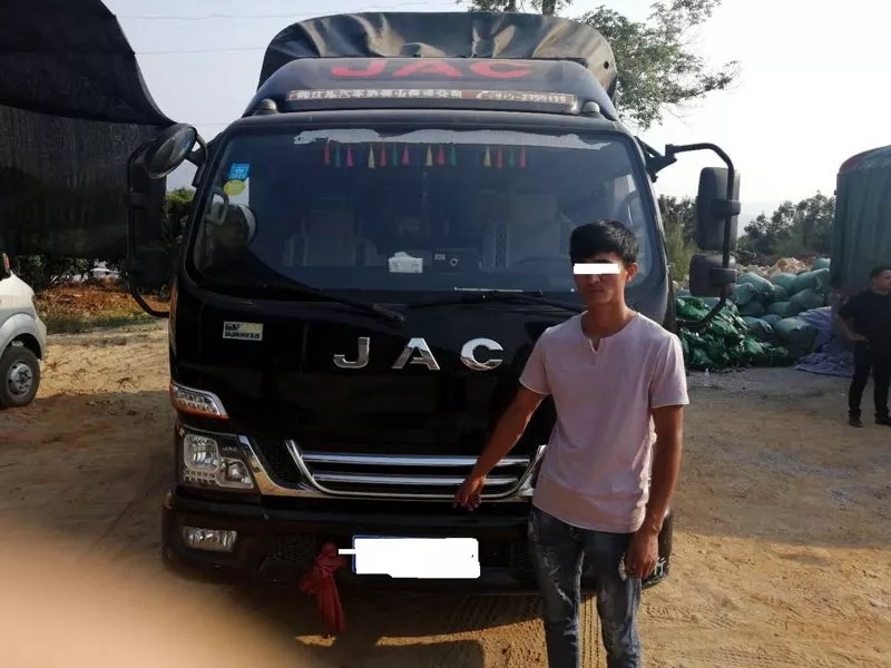 1558592129979317.jpg 640.webp (1).jpg