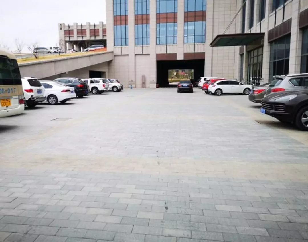 1559785939620260.jpg 640.webp (18).jpg